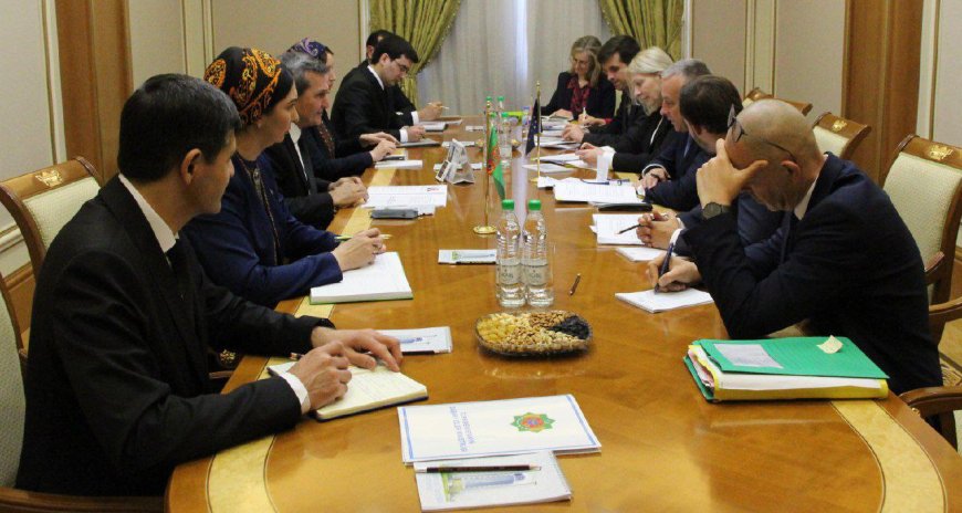 Turkmenistan and the EU Discuss the Development of the Middle Corridor